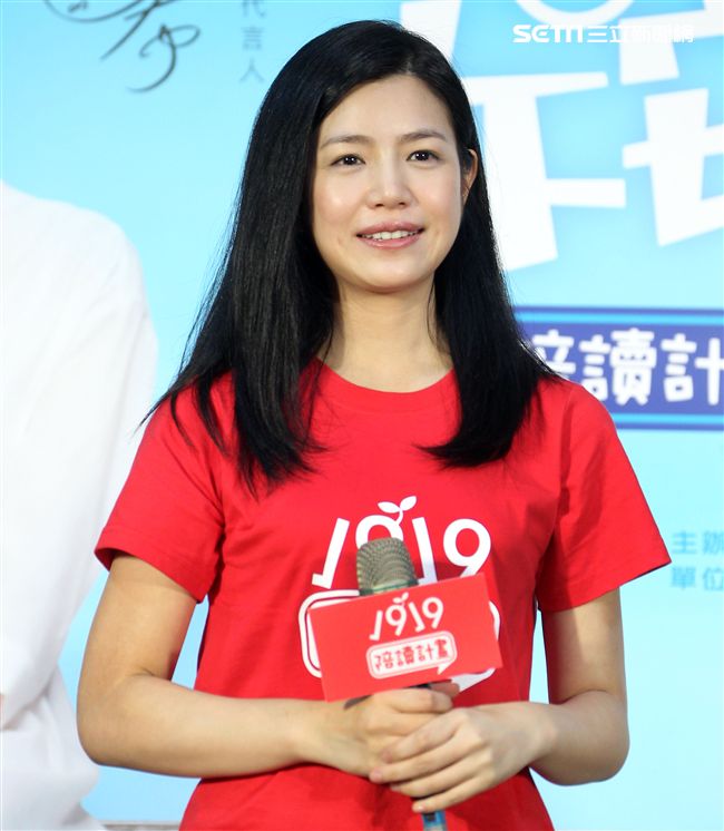 陳妍希出席「午安、寶貝-1919陪讀計畫」，呼籲大家一起來寶貝弱勢家庭孩子。（記者邱榮吉/攝影）