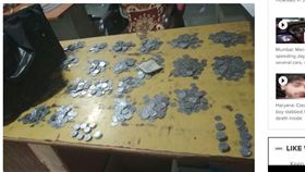 前妻索25K贍養費　夫全換硬幣支付
印度,昌迪加爾,離婚,贍養費,盧比,硬幣,律師
https://timesofindia.indiatimes.com/city/chandigarh/man-tosses-rs-24600-in-coins-as-alimony/articleshow/65126582.cms