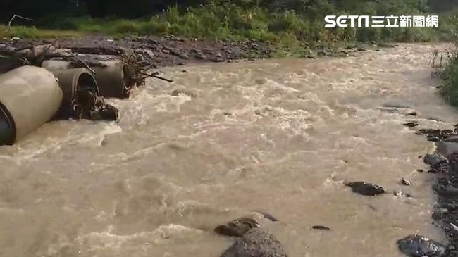 宜蘭溯溪遭遇溪水暴漲　1人失蹤搜中