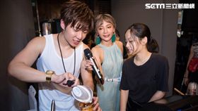 李建軒穿吊嘎上陣，引來粉絲趁機吃豆腐。（圖／邦寧傳播提供）