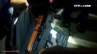 裝傻！車廂如軍火庫稱「生存遊戲」