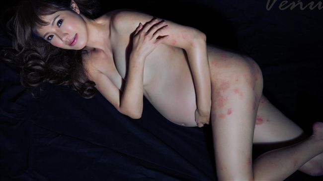 女星懷孕爆隱疾！床單全血喝尿自救