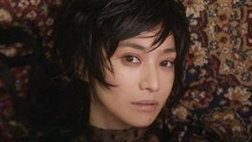 日本歌姬鬼束千尋27日突然自爆密婚3年。(翻攝IG)