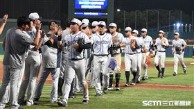 中信兄弟客場擊敗富邦悍將。（圖／記者王怡翔攝）