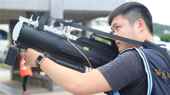 維護海洋音樂祭　空拍機攔截槍上陣