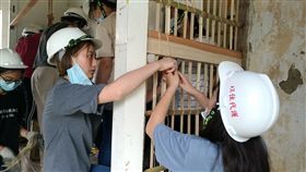 為老屋砌磚修夾泥牆　高市育成修復生力軍