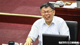 台北市長柯文哲出席市議會市政報告，遭議員杯葛。 （圖／記者林敬旻攝）