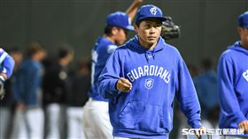 ▲富邦悍將總教練葉君璋。 （圖／記者林敬旻攝）