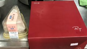 婆婆收彌月蛋糕（圖／翻攝自PTT）