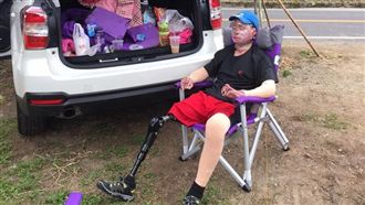 「警察開單還發抖」　他笑談傷後趣事