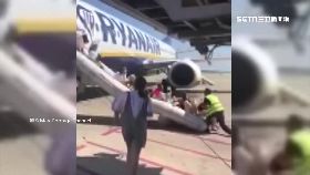 L搶滑逃生梯0700