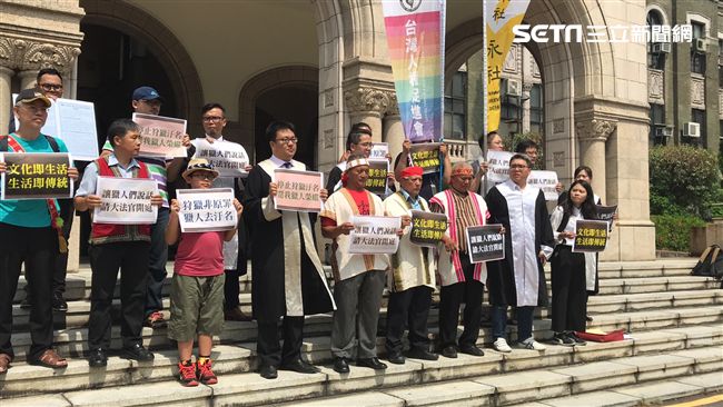 王光祿司法院陳情　求開憲法法庭辯論