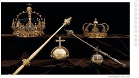 瑞典國寶遭竊　嫌犯竟逃過陸海空追捕
瑞典,國寶,搶案,瑞典女王,皇冠,十字聖球,教堂
https://www.stuff.co.nz/world/europe/105913478/The-Swedish-Job-Brazen-thieves-steal-Swedens-crown-jewels