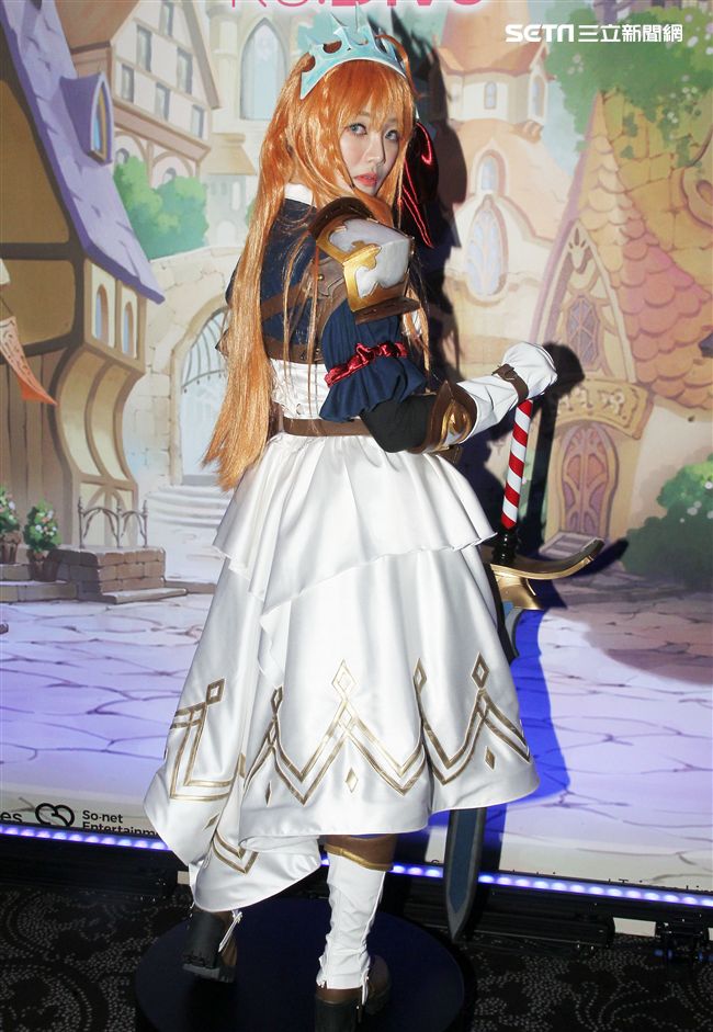 正妹Cosplay周荀Denke。（記者邱榮吉/攝影）