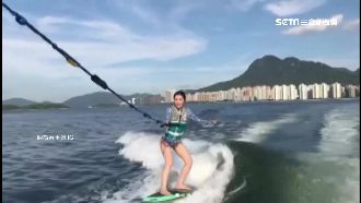 阿Sa滑水出意外　額頭驚現鮮紅傷痕