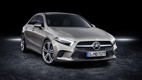 （車訊網／業配）無盡衍生 Mercedes-Benz A-Class Sedan