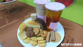 董氏基金會提醒，不夠健康的下午茶，如含糖飲料、油炸食物等恐加深負面情緒。（圖／記者楊晴雯攝）