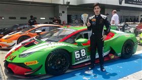 16:9
Lamborghini Taipei代表車手陳意凡二度登頂Pro-Am組別分組冠軍席次
車訊網