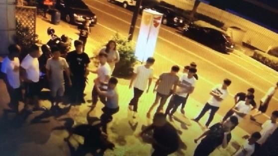 女友被約走！男友吃醋撂人談判被打趴