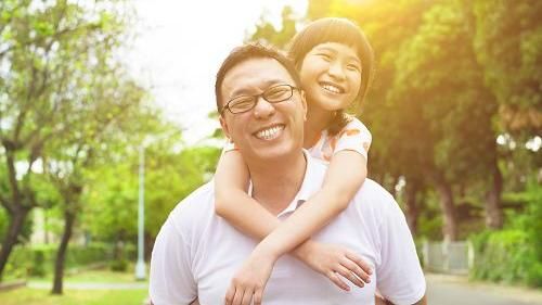 四成民眾不過父親節　五成愛說不出口