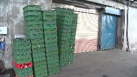 文 麵包欠薪倒1800