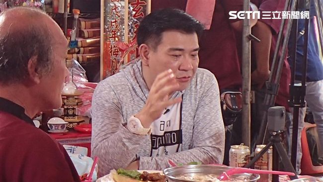 死者大體搬不動…白雲靠這句話扛下樓