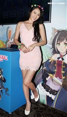 性感正妹夏晴。（記者邱榮吉/攝影）