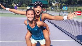 陳絜瑜與墨西哥搭檔薩卡里雅絲自拍搞笑。（圖／翻攝自陳絜瑜IG）