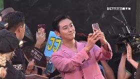 Y與神紅地毯2400