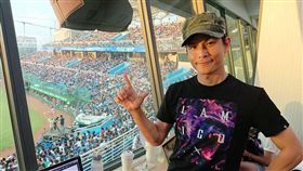 撞臉世足日球星前貴士　孫協志驚：真的好像（圖／翻攝自孫協志Tony Sun臉書）