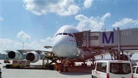 飛機,搭機,空橋,圖/翻攝自Pixabay