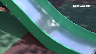 炎夏溜滑梯如「烤板」！溫度飆60度