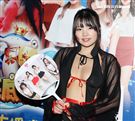 日本AV女優「體操小天后」海空花。（記者邱榮吉/攝影）