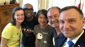 波蘭,總統,杜達,觀光,旅客,下午茶,茶敘(圖/翻攝自推特)