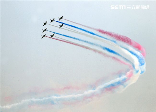 空軍嘉義基地營區開放「航空嘉年華」。（記者邱榮吉/攝影）