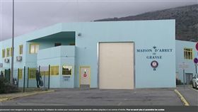 7囚打穿8牢房痛毆仇人 調查報告：牆壁是紙做的（圖／翻攝自Europe 1）