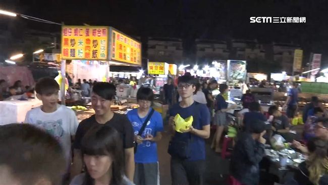超賺！4千坪旱溪夜市屹立不搖12年