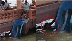 ▲遊客放生魚做功德，驚見水中黑衣人「你放我抓」。（圖／翻攝自泰國網臉書） 