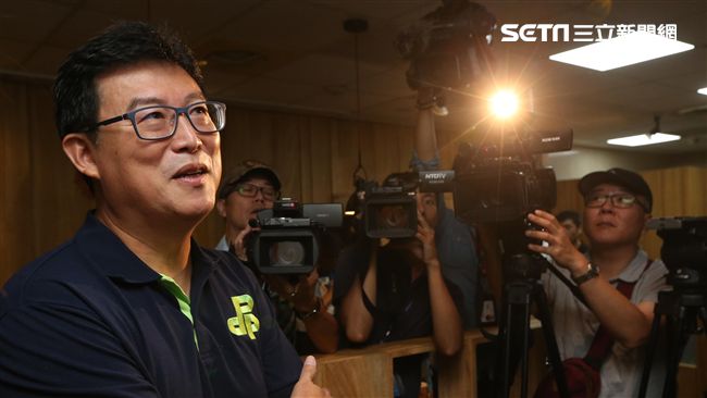 姚文智上廣播鐵口直斷：柯P會選總統
