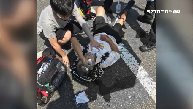 翁遭撞民眾急停救人　超帥正義哥曝光