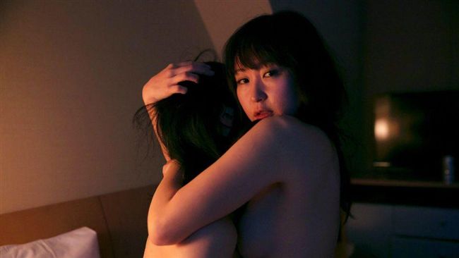 寫真女星被迫露點　日領2千8過活
