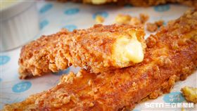 ZAKUZAKU棒棒泡芙。（圖／杰立餐飲提供）