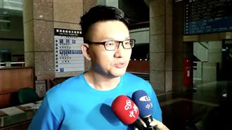 童仲彥酒駕撞3車　還撞到員警私人車