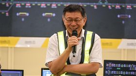台北市長柯文哲視察傑森環狀線十四張站。（圖／記者林敬旻攝）