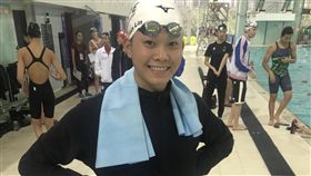 香港游泳公開賽　中華王星皓破全國摘金中華亞運游泳男子代表隊好手王星皓（左2）11日在2018香港公開游泳錦標賽男子400公尺混合式奪金，更刷新自己今年在全大運締造的全國紀錄。（李澄(峰)提供）中央社記者龍柏安傳真　107年8月11日