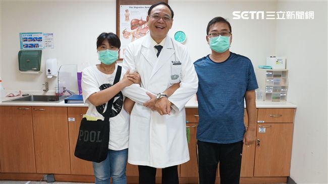 盼警夫健康報效國家！妻捐出一顆腎…