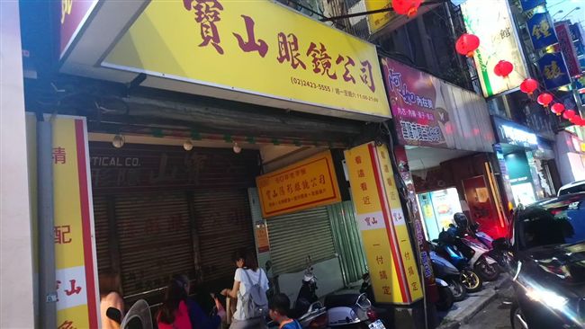 擄童頻傳？基隆夜市詭異婦人亂拉小孩
