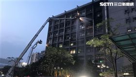 新北,新莊,署北,衛生福利部台北醫院,醫院,安寧病房,火警,火舌,疏散（圖／翻攝畫面）