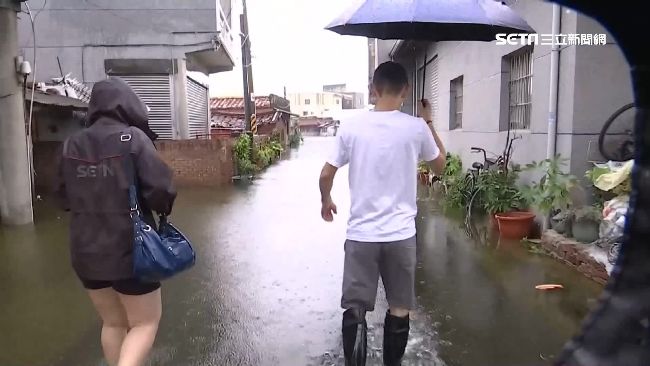 堆沙包也沒用！高雄路竹旗津水淹3天