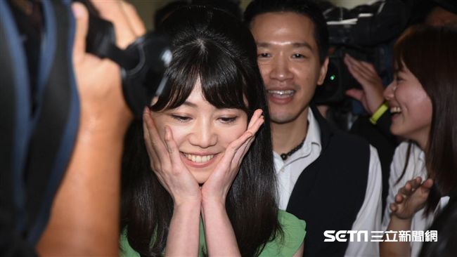 順手拿咖啡喝　高嘉瑜：比臭酸還可怕